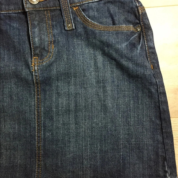 NWOT GAP Denim Jean Mini Skirt Size 4 - Picture 3 of 10
